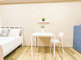 Soft Minimalist Studio Room At Meikarta Apartment
