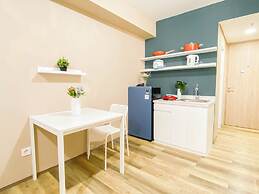 Soft Minimalist Studio Room At Meikarta Apartment