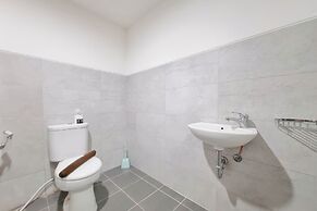 Spacious 2Br At Green Park Yogyakarta Apartment