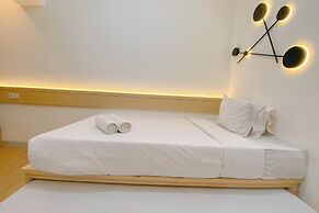 Warm Minimalist Studio Apartment The Alton