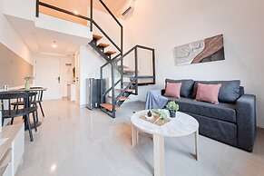 Spacious Studio Loft At Kingland Avenue Apartment