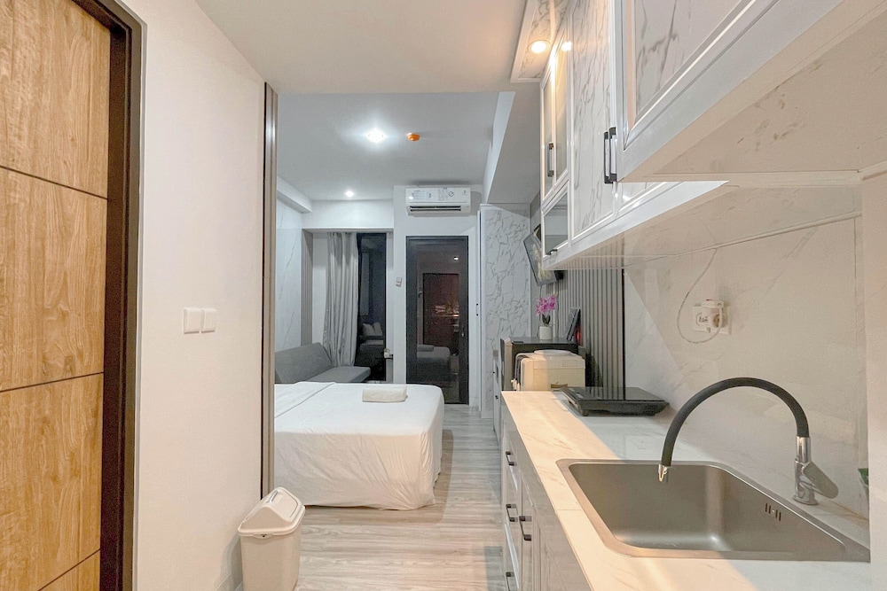 Modern Scandinavian Studio At Delft Ciputra Makassar Apartment