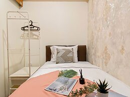 Earthtone 2Br At Meikarta Apartment