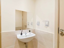 Earthtone 2Br At Meikarta Apartment