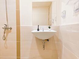 Earthtone 2Br At Meikarta Apartment