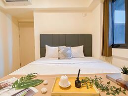 Earthtone 2Br At Meikarta Apartment