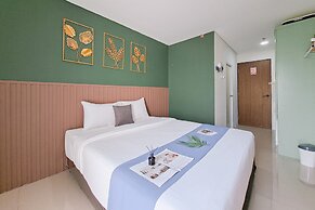 Comfortable Studio Room At Sudimara Forestwalk Apartment