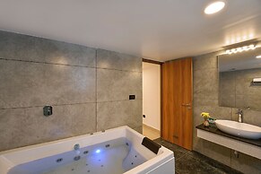 Serene Horizon Resort
