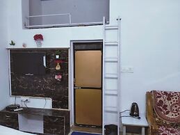 EASTERN GATE HOMESTAY