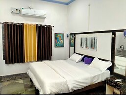 EASTERN GATE HOMESTAY