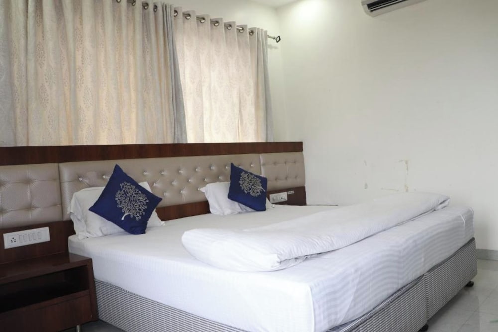Hotel Sai Shubham Shirdi