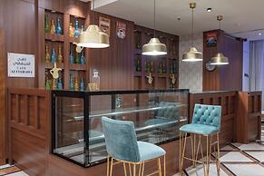 Alhamra Vivid Aparthotel By Checkmyguest