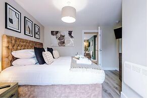 Flat 2 30 Northgate