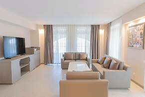 Yevlakh City Hotel