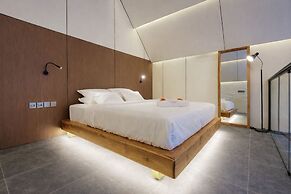 Moon Rock Villas
