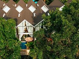 Moon Rock Villas