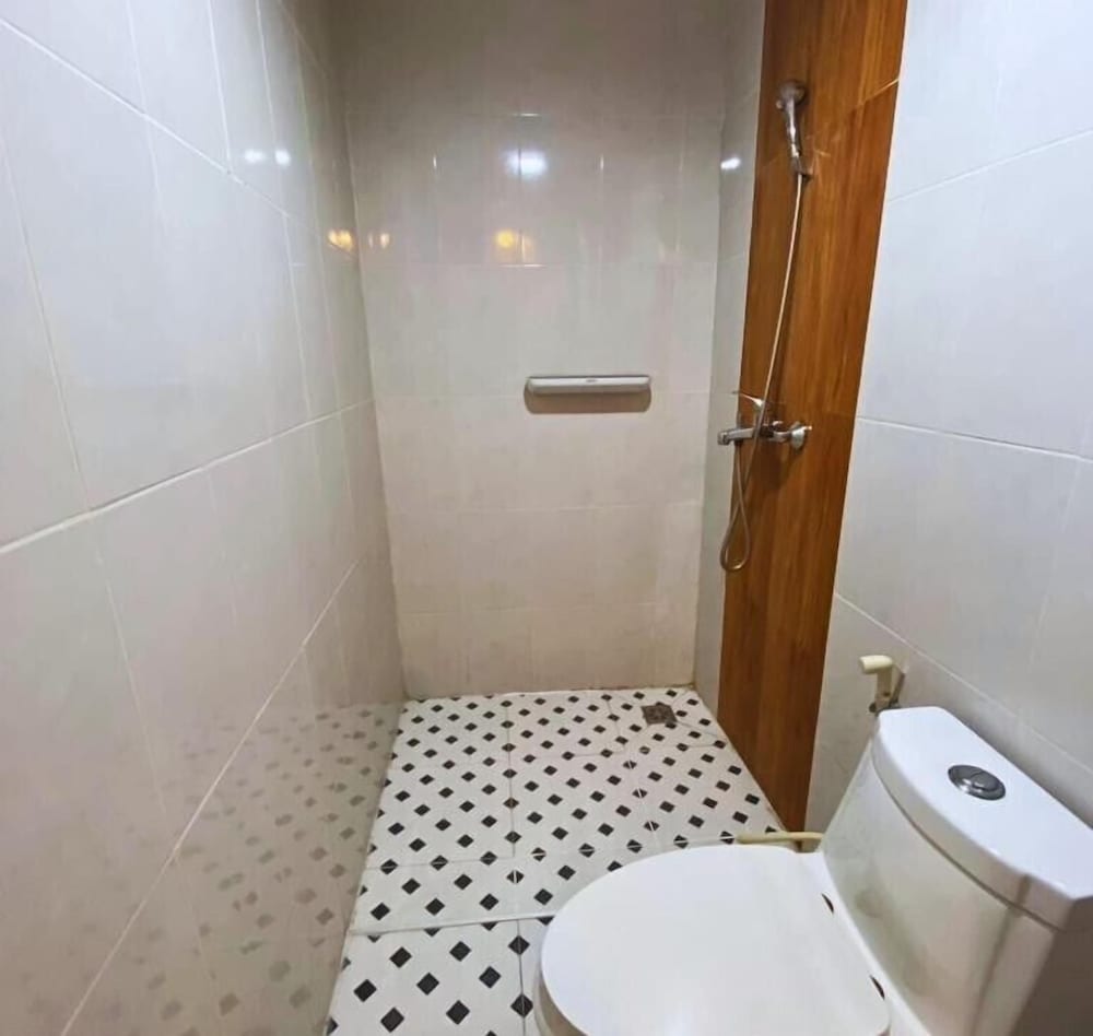 Baanrimnam Resort Lopburi