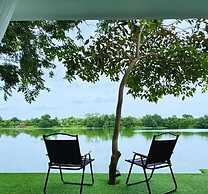 Baanrimnam Resort Lopburi