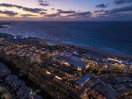 Palace Beach Resort