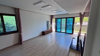 Hwimok Art Resort
