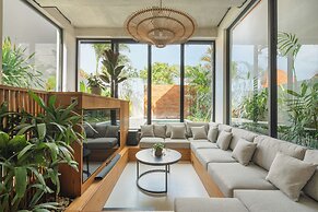 Makia Loft by Alfred in Bali