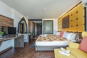 1BR Near Kata Beach Kids Pool C184