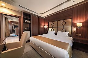 Dancenter Harbour Gateway Jeddah Beach Vivid Plaza Hotel