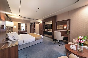 Dancenter Harbour Gateway Jeddah Beach Vivid Plaza Hotel