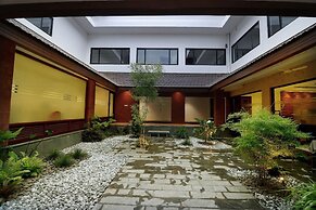 zodiac heritage hotel