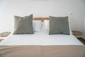 Viroga suite apartments
