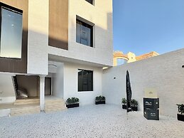 Roaa Al-Jamwaut