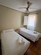 ENTRE PUERTAS