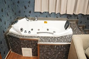 Palette Luxury Credi Hotel