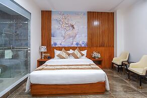 Royal Palace Dalat Hotel