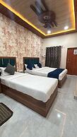 Maa Vaishnavi guest house