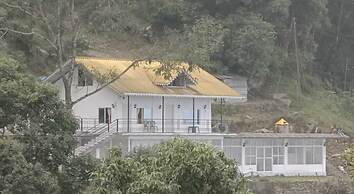 Vinayaka Inn Sittong