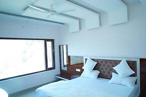 Hotel Mandakini Palace