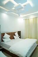 Hotel Mandakini Palace