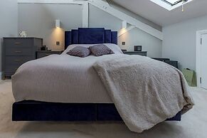 Luxury Penthouse St Chads Snowhill