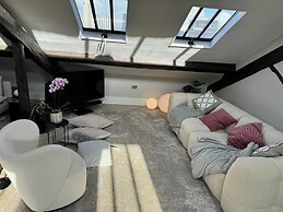 Luxury Penthouse St Chads Snowhill