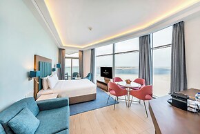 Sea Point Hotel