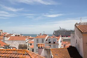 Alfama Historical I River View by Homing