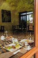 Shoki Shoki Lodge