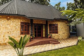 Shoki Shoki Lodge