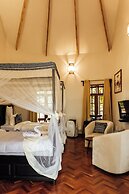 Shoki Shoki Lodge