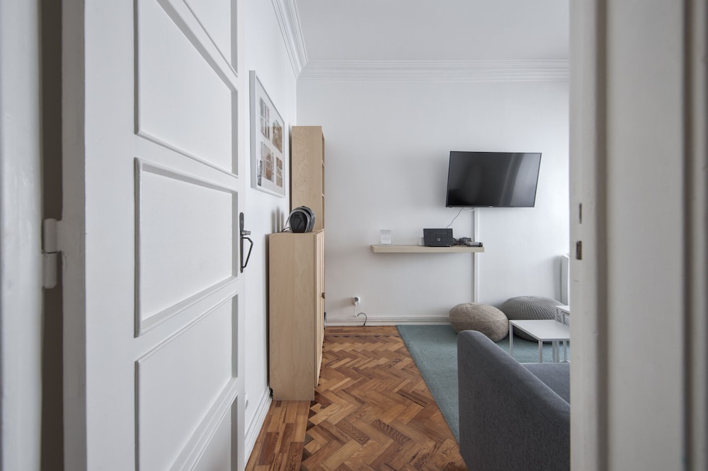 Arroios Central Apartment by Homing