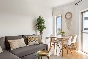 Cascais Ocean View by Homing