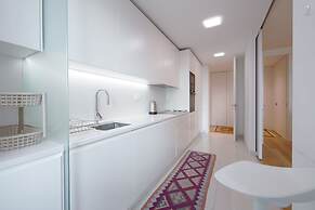 Benfica Prime Terrace II by Homing
