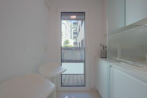 Benfica Prime Terrace II by Homing