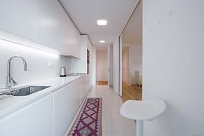 Benfica Prime Terrace II by Homing